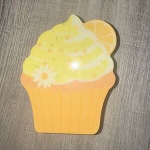 NWT Hobby Lobby Spring Shop Lemon Cupcake Mini Decor Sign Yellow Orange MDF